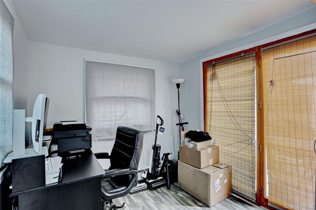 35 Regina Road, Monsey, NY 10952