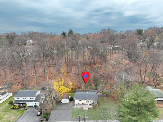 35 Regina Road, Monsey, NY 10952