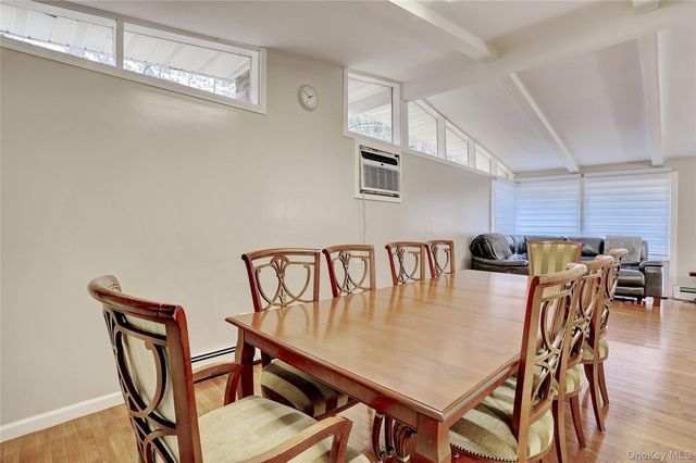 35 Regina Road, Monsey, NY 10952