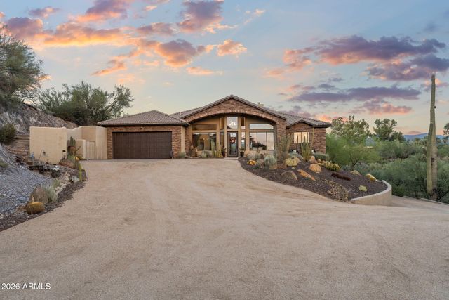 5715 E RANCHO MANANA Boulevard, Cave Creek, AZ 85331