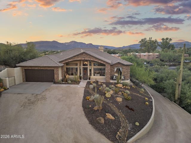 5715 E RANCHO MANANA Boulevard, Cave Creek, AZ 85331