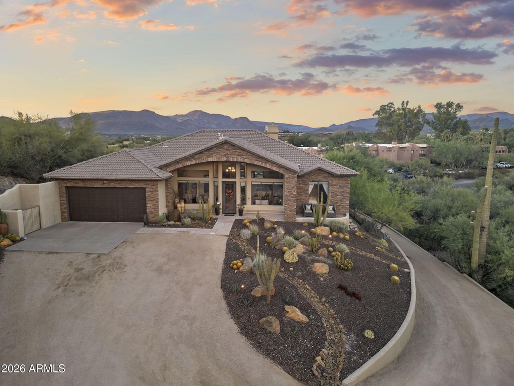 5715 E RANCHO MANANA Boulevard, Cave Creek, AZ 85331 — photo 3