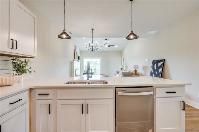 2215 N 159th St E, Wichita, KS 67230