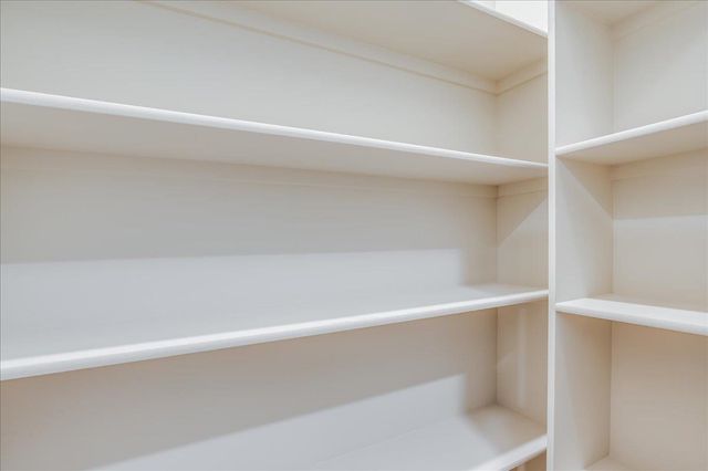 2215 N 159th St E, Wichita, KS 67230