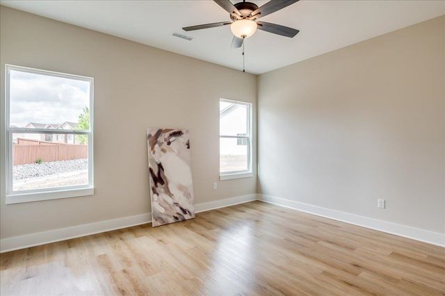 2215 N 159th St E, Wichita, KS 67230