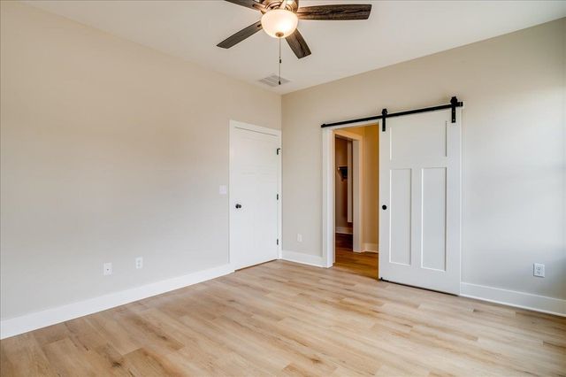 2215 N 159th St E, Wichita, KS 67230