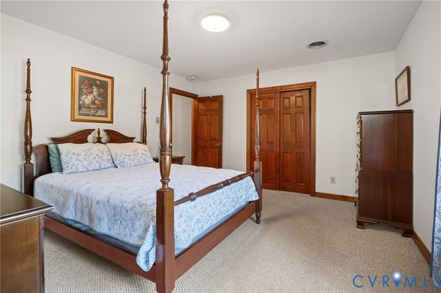 4801 Stockholm Dr, Sandston, VA 23150
