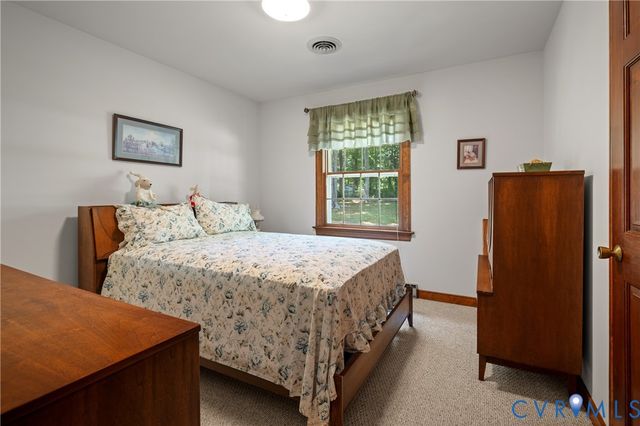4801 Stockholm Dr, Sandston, VA 23150