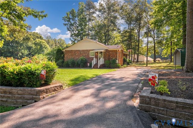 4801 Stockholm Dr, Sandston, VA 23150