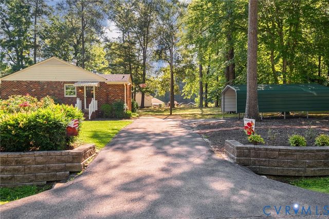 4801 Stockholm Dr, Sandston, VA 23150