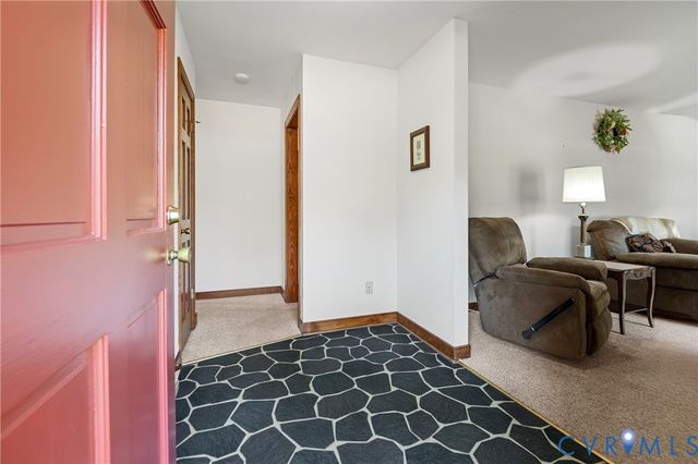 4801 Stockholm Dr, Sandston, VA 23150