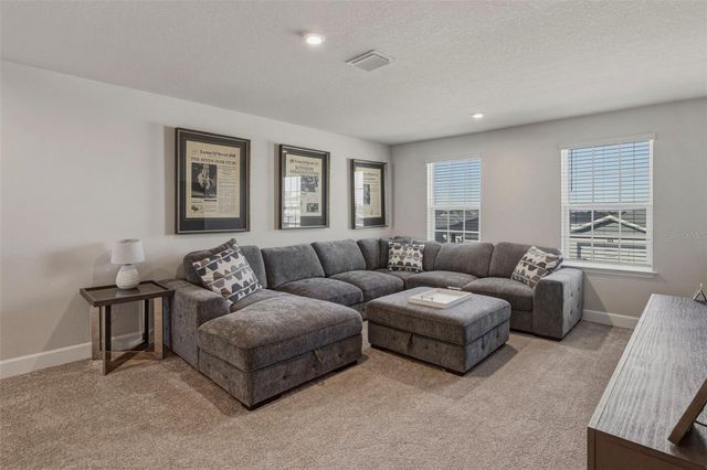 16390 QUEEN PALM DRIVE, Port Charlotte, FL 33953