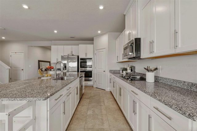 16390 QUEEN PALM DRIVE, Port Charlotte, FL 33953