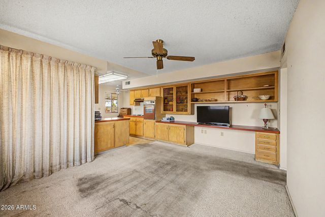 9911 W SUN CITY Boulevard, Sun City, AZ 85351