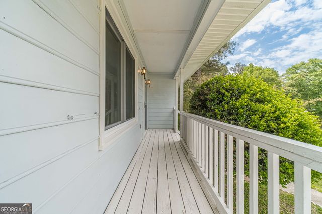 3142 Rocky Point Court, Snellville, GA 30078