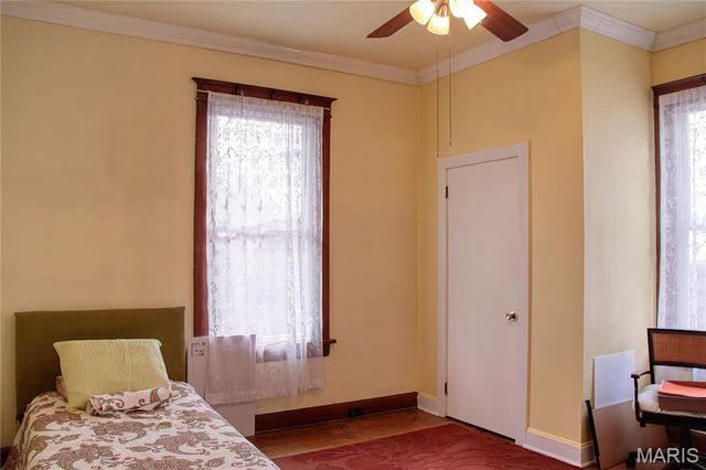 800 Cedar Street, Collinsville, IL 62234