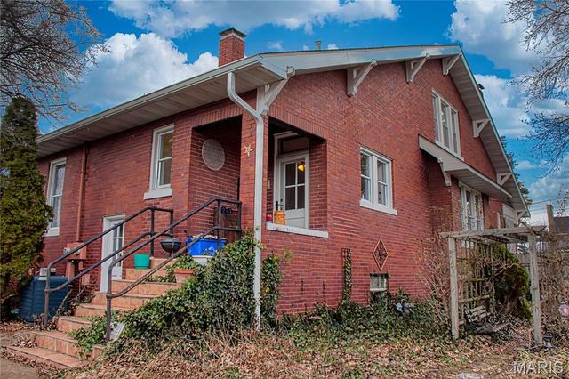 800 Cedar Street, Collinsville, IL 62234