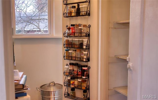 800 Cedar Street, Collinsville, IL 62234