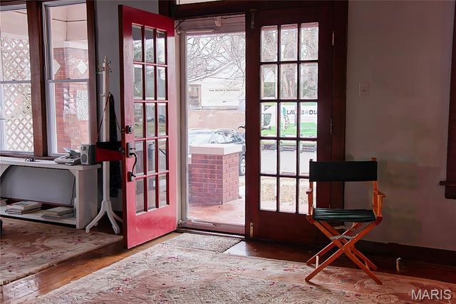 800 Cedar Street, Collinsville, IL 62234