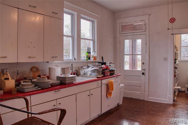 800 Cedar Street, Collinsville, IL 62234