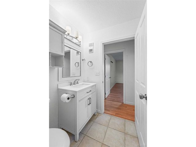 10150 E Virginia Ave 12-101, Denver, CO 80247
