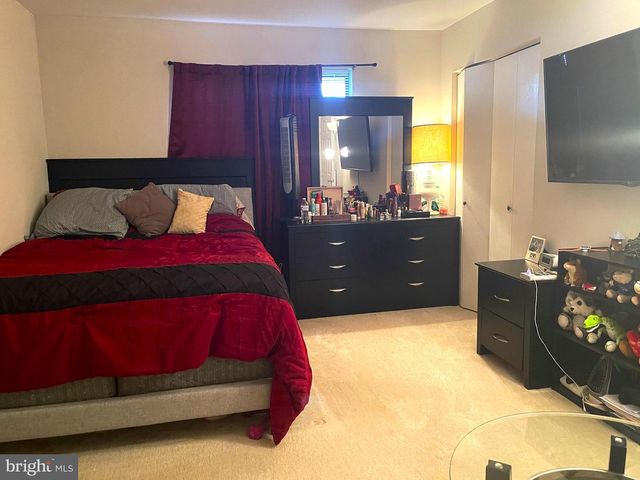 9013 SANDALWOOD DR #D, Manassas, VA 20110