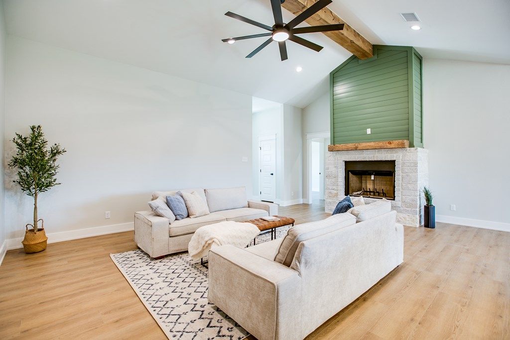 Image 14 of property listing at 3609 Clearview Dr, San Angelo, TX 76904