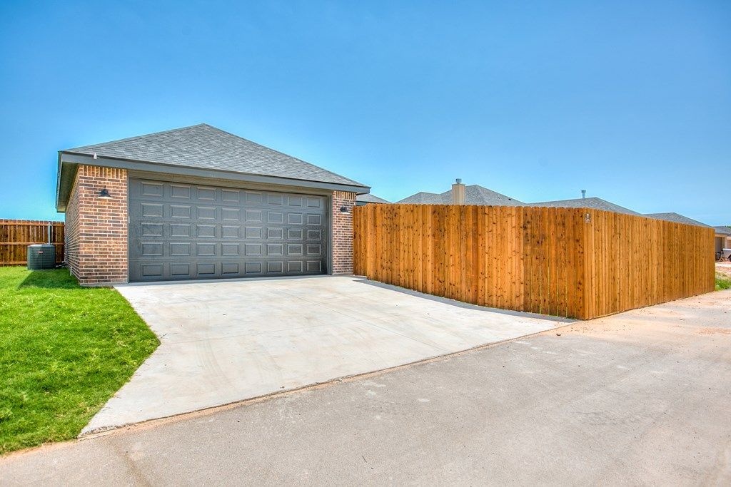 Image 47 of property listing at 3609 Clearview Dr, San Angelo, TX 76904