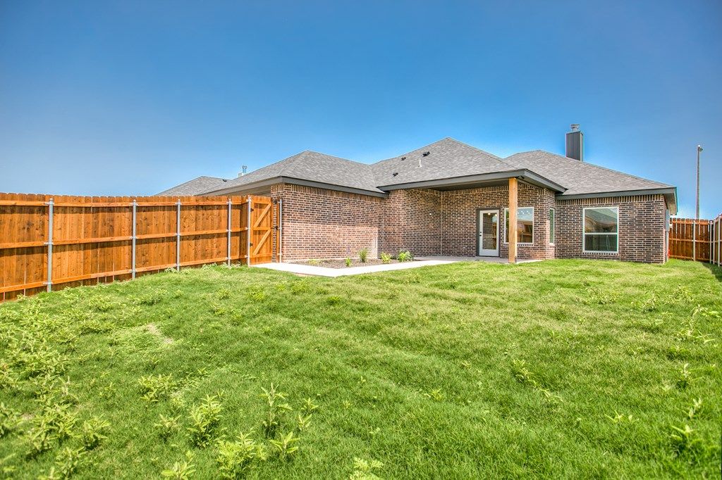 Image 6 of property listing at 3609 Clearview Dr, San Angelo, TX 76904