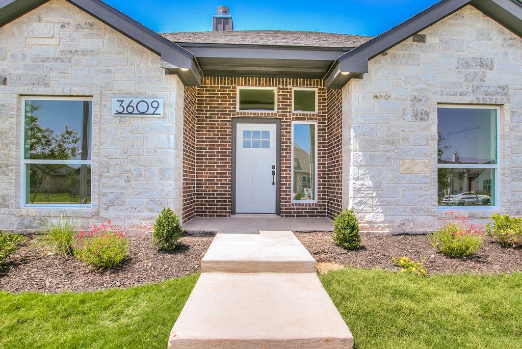 Image 7 of property listing at 3609 Clearview Dr, San Angelo, TX 76904