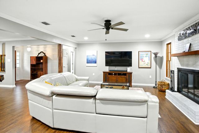 2506 Arcadia St., Hattiesburg, MS 39402