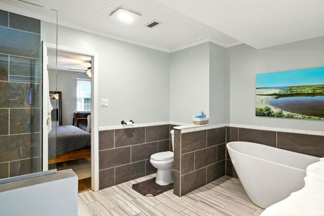 2506 Arcadia St., Hattiesburg, MS 39402