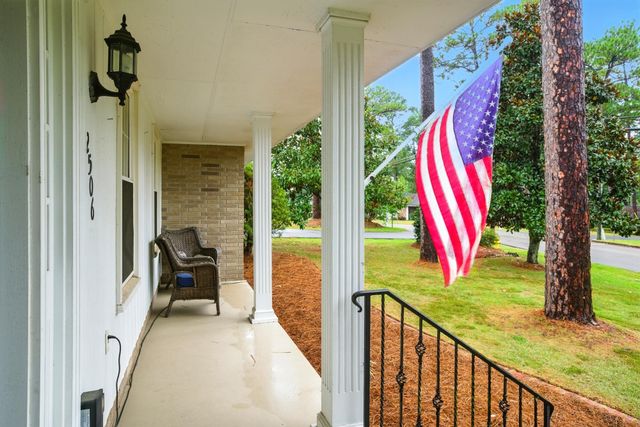 2506 Arcadia St., Hattiesburg, MS 39402