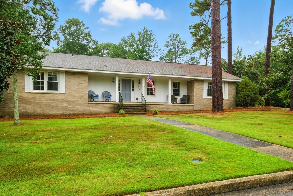 2506 Arcadia St., Hattiesburg, MS 39402