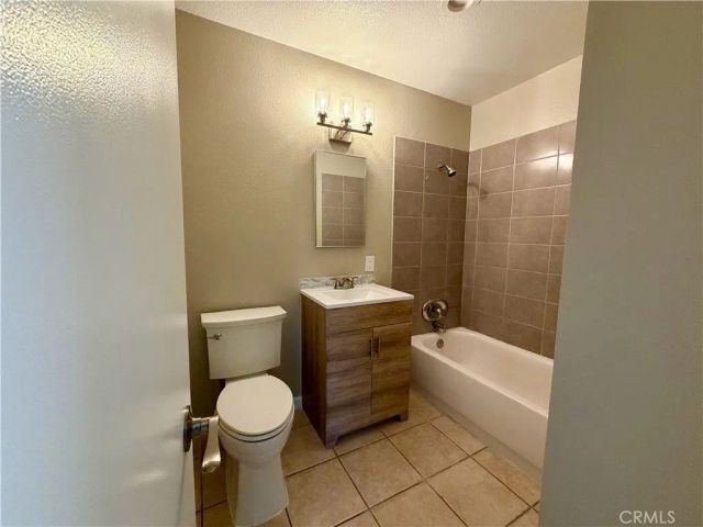 648 Flora, Oceanside, CA 92057