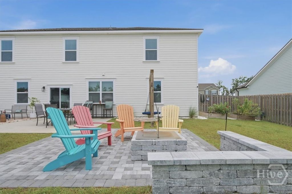 Image 44 of property listing at 523 Logging Hill Drive, Richmond Hill, GA 31324