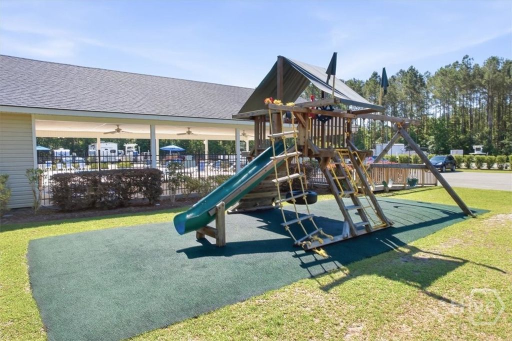Image 61 of property listing at 523 Logging Hill Drive, Richmond Hill, GA 31324