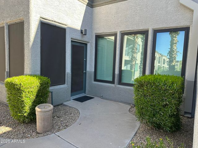 10401 N SAGUARO Boulevard 214, Fountain Hills, AZ 85268