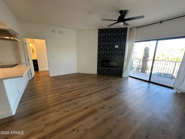 10401 N SAGUARO Boulevard 214, Fountain Hills, AZ 85268