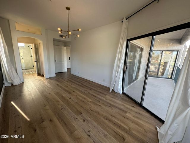 10401 N SAGUARO Boulevard 214, Fountain Hills, AZ 85268