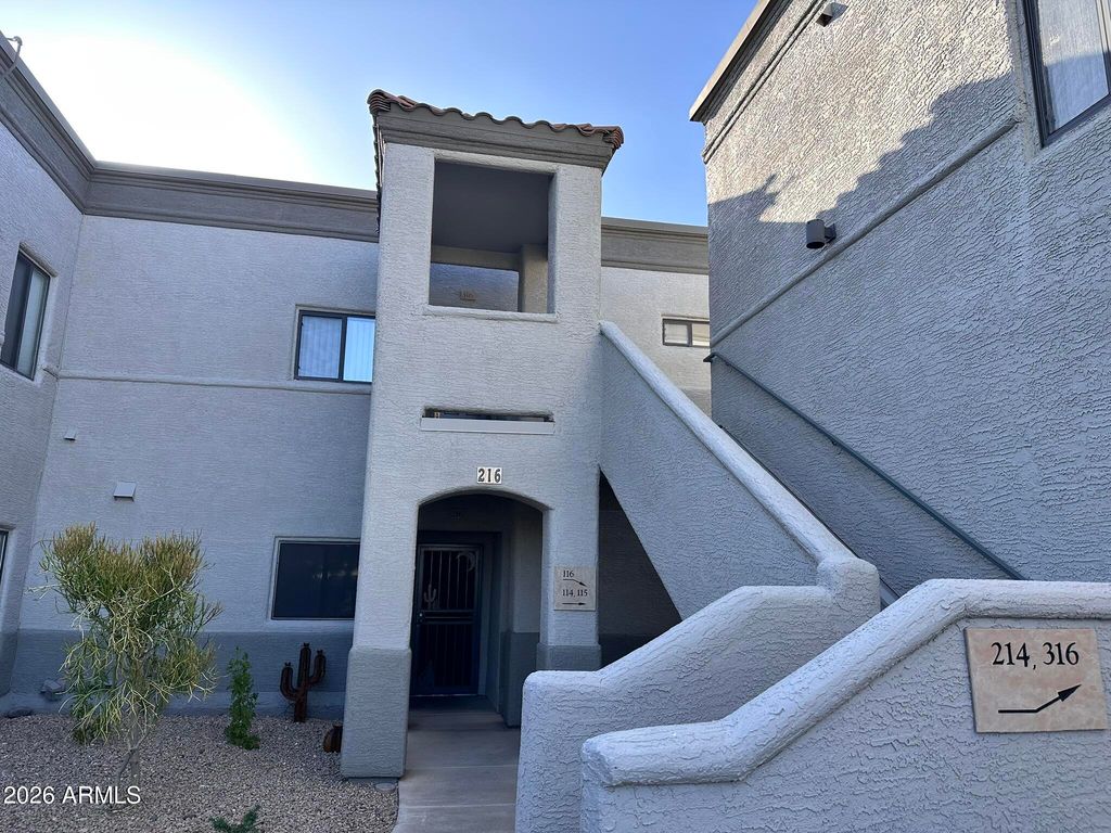 10401 N SAGUARO Boulevard 214, Fountain Hills, AZ 85268