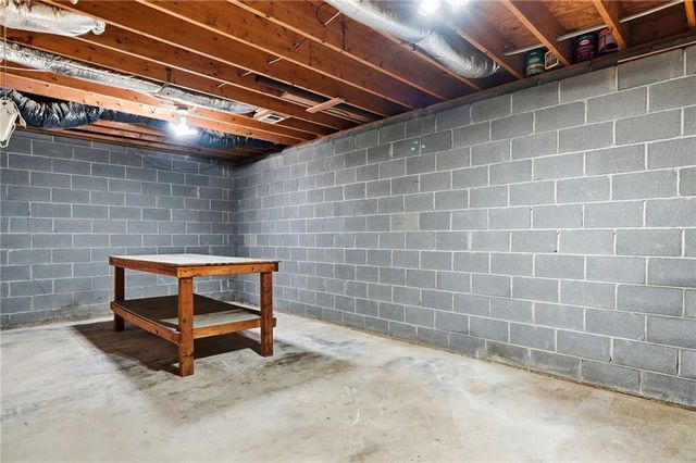 360 Crestwood Drive, Canton, GA 30114