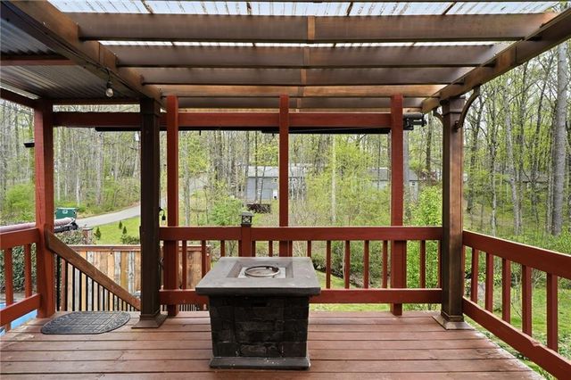 360 Crestwood Drive, Canton, GA 30114