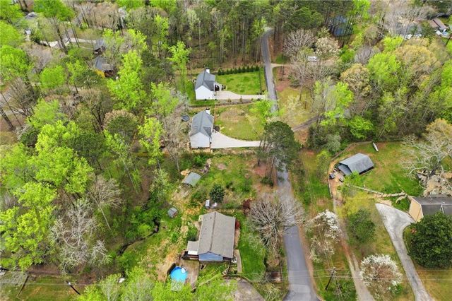 360 Crestwood Drive, Canton, GA 30114