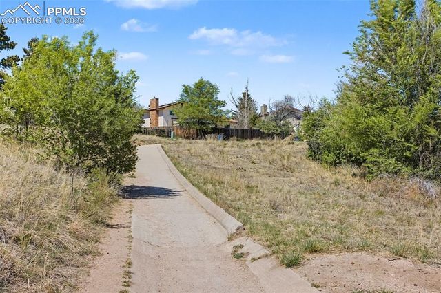 2755 Villa Loma Drive, Colorado Springs, CO 80917