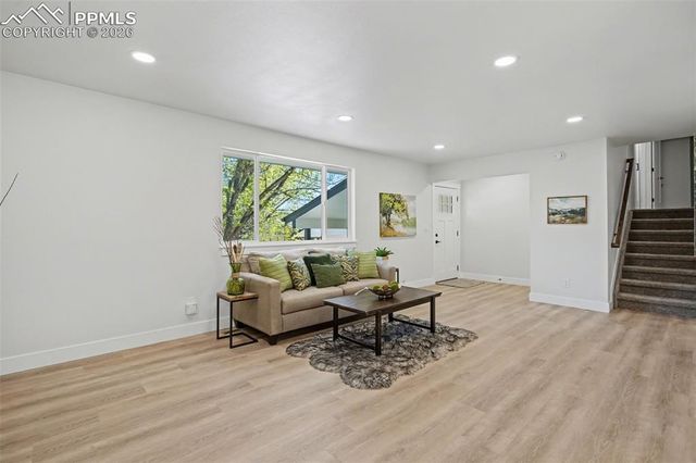 2755 Villa Loma Drive, Colorado Springs, CO 80917