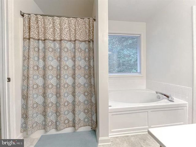 345 CHIPPEWA LN, Lusby, MD 20657