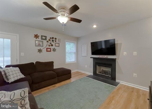 345 CHIPPEWA LN, Lusby, MD 20657