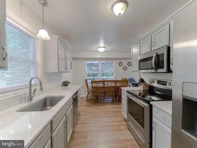 345 CHIPPEWA LN, Lusby, MD 20657
