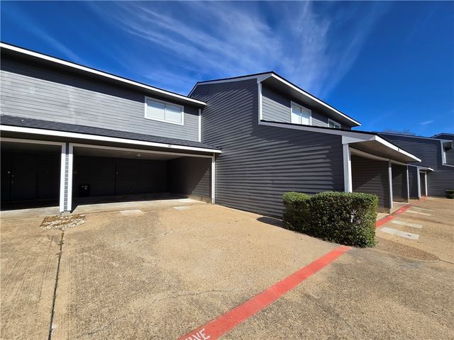 1501 Stallings Drive 49, College Station, TX 77840